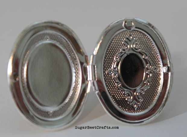 Rose Locket Ring 2