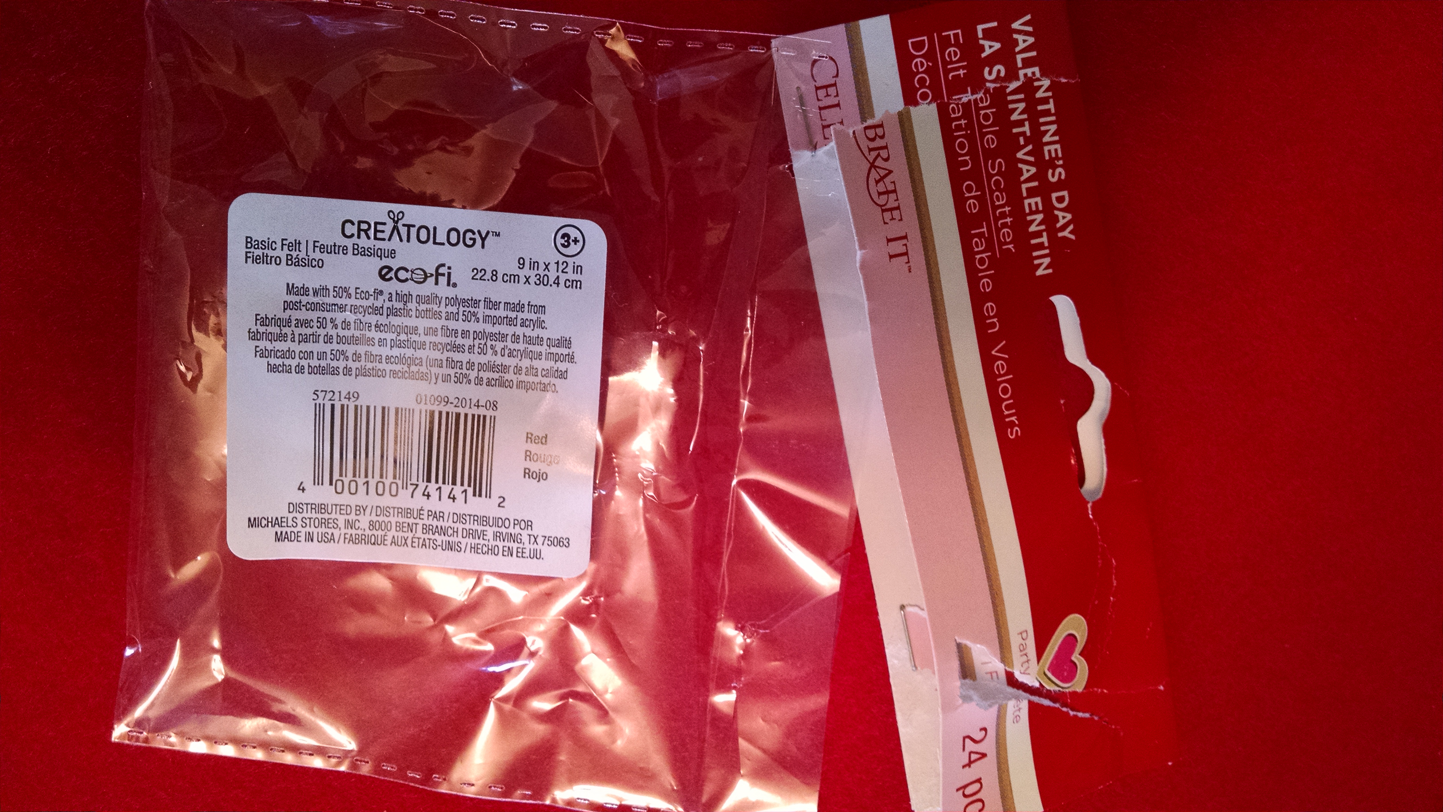 Valentines day felt pins-130834521.JPG